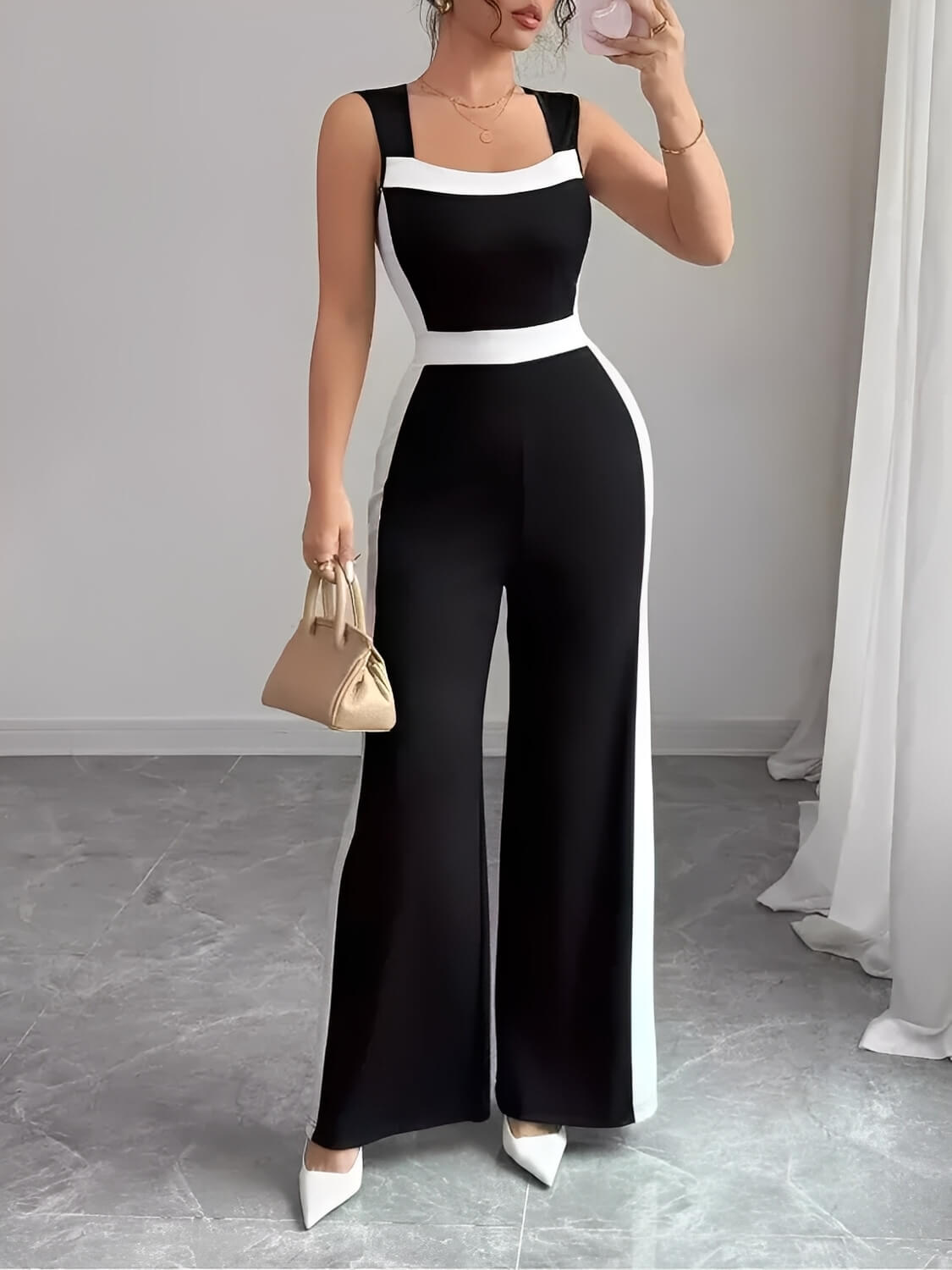 Macacão Longo Pantalona com Faixas Laterais e Gola Quadrada – Eliane