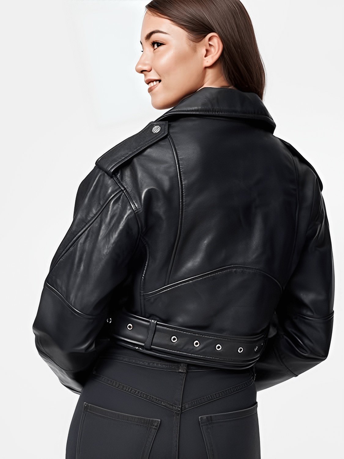 Jaqueta Feminina Cropped em Couro PU com Zíper Transversal e Cinto Decorativo na Barra - Eleonor