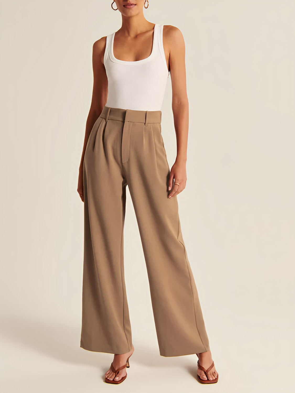 Calça Feminina de Alfaiataria Cintura Alta com Modelagem Wide Leg – Samira