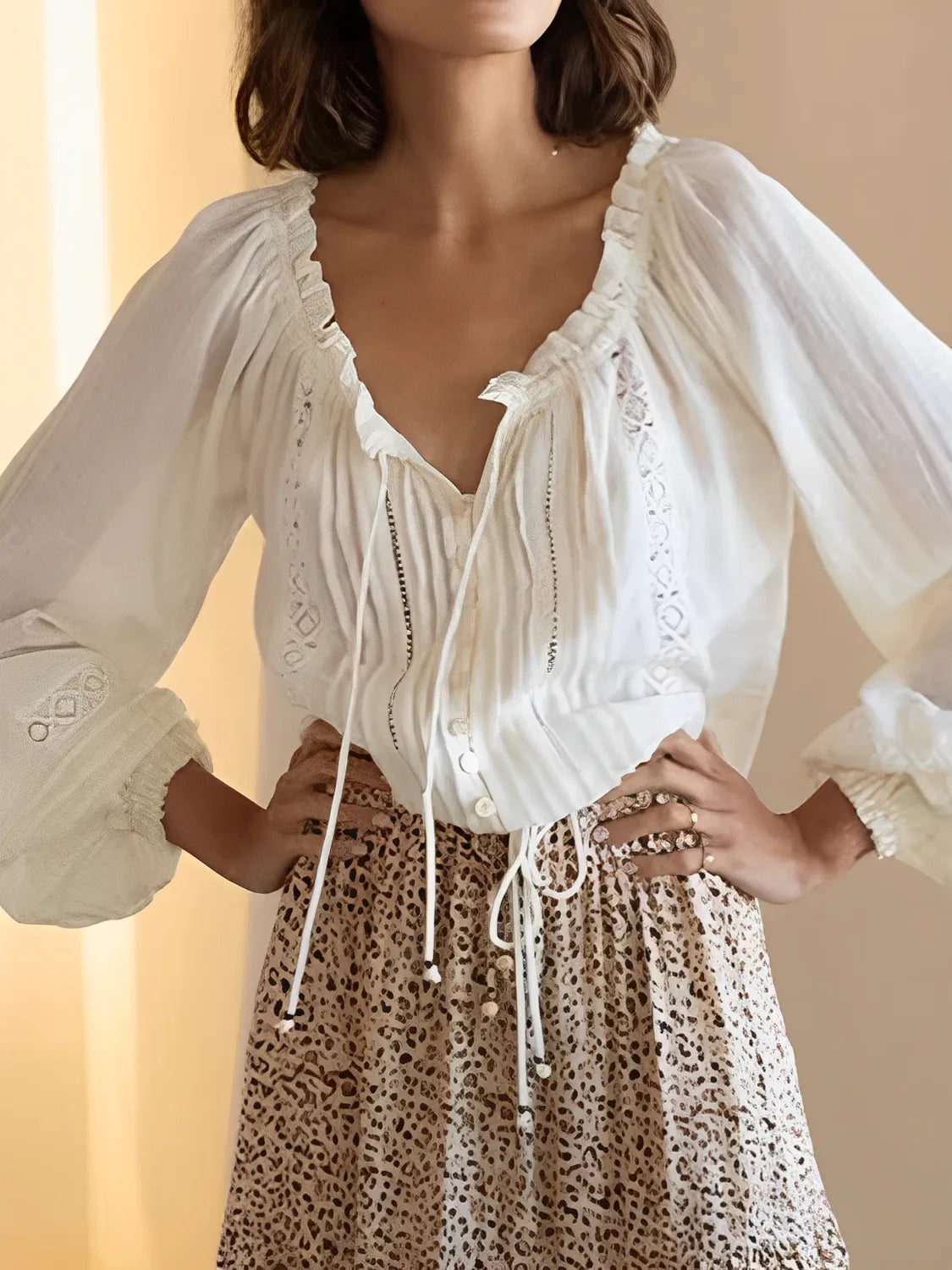 Blusa Feminina Romântica Boho com Gola em V e Mangas Puff - Liz