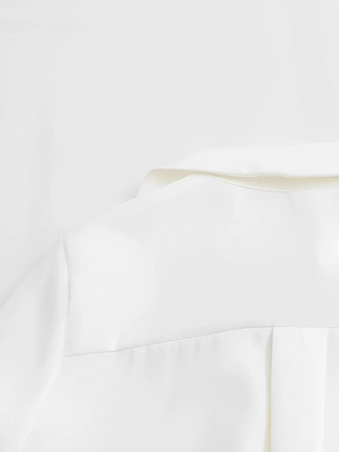 Vestido Chemise com Decote em V e Abertura Frontal em Botões – Alexandra