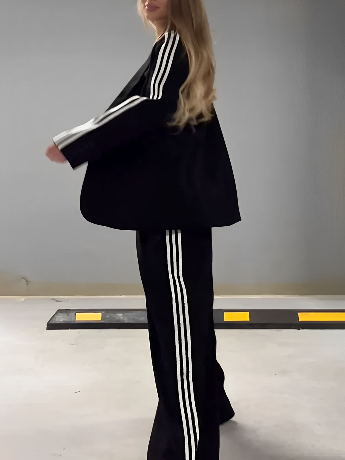 Conjunto de Alfaiataria Esportiva com Blazer Oversized e Calça – Regina
