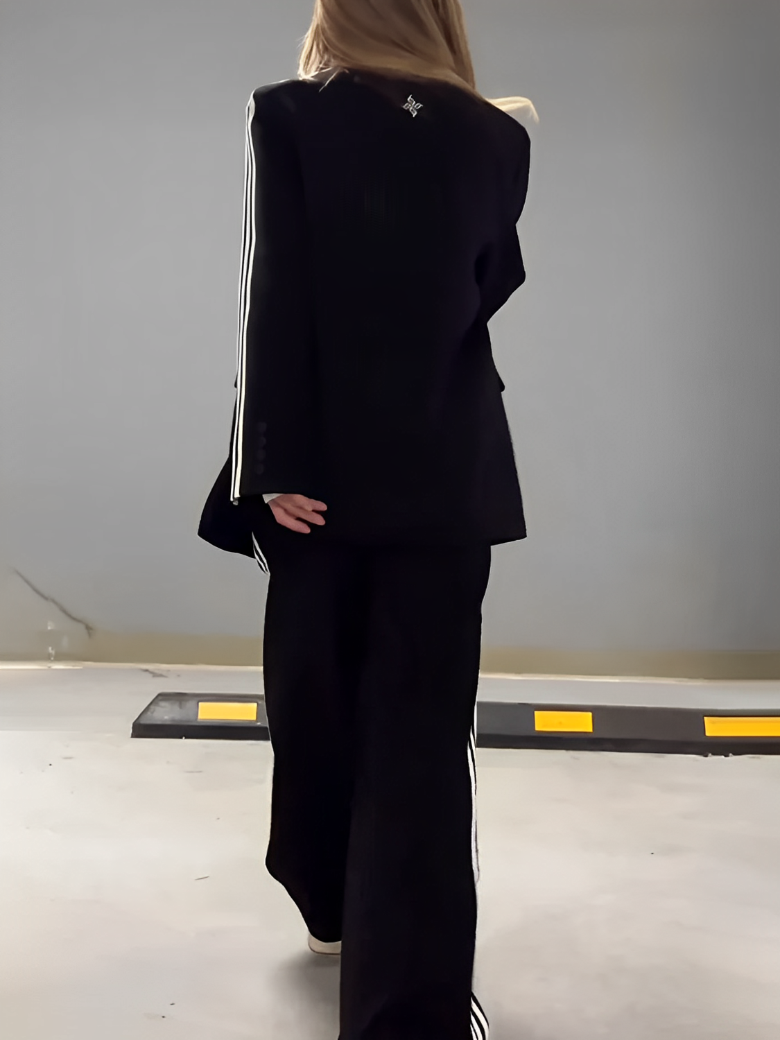 Conjunto de Alfaiataria Esportiva com Blazer Oversized e Calça – Regina