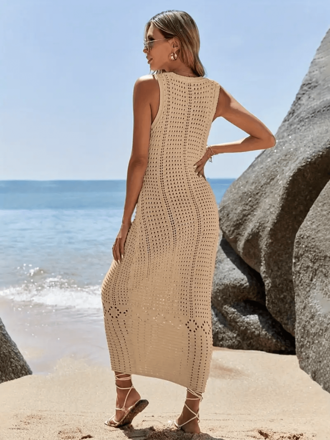 Vestido Feminino Midi em Crochê Vazado Com Decote V e Alças Largas – Samantha