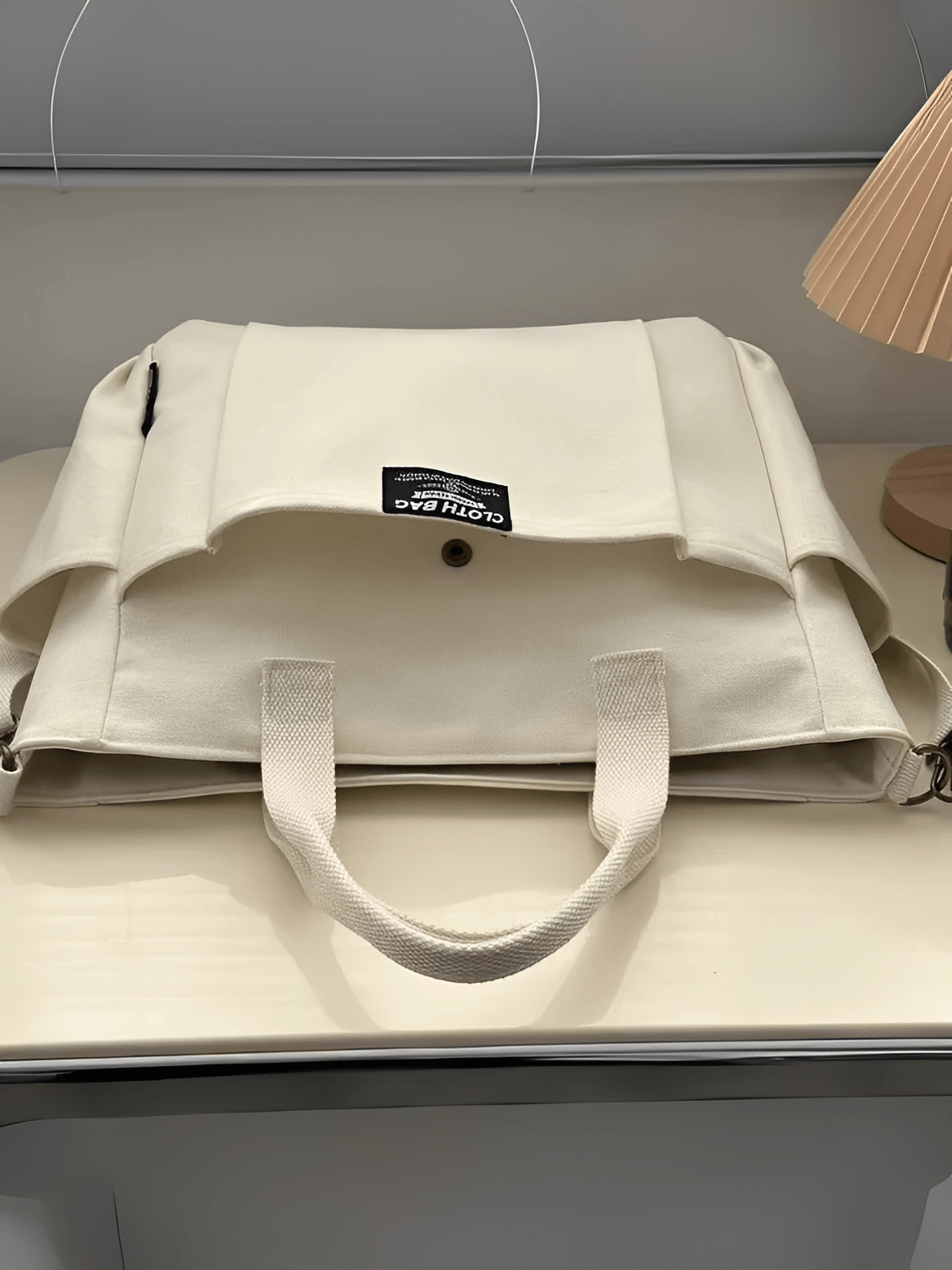 Bolsa Feminina Grande em Lona com Alça Ajustável Removível Bolsos e Compartimento Interno - Rania