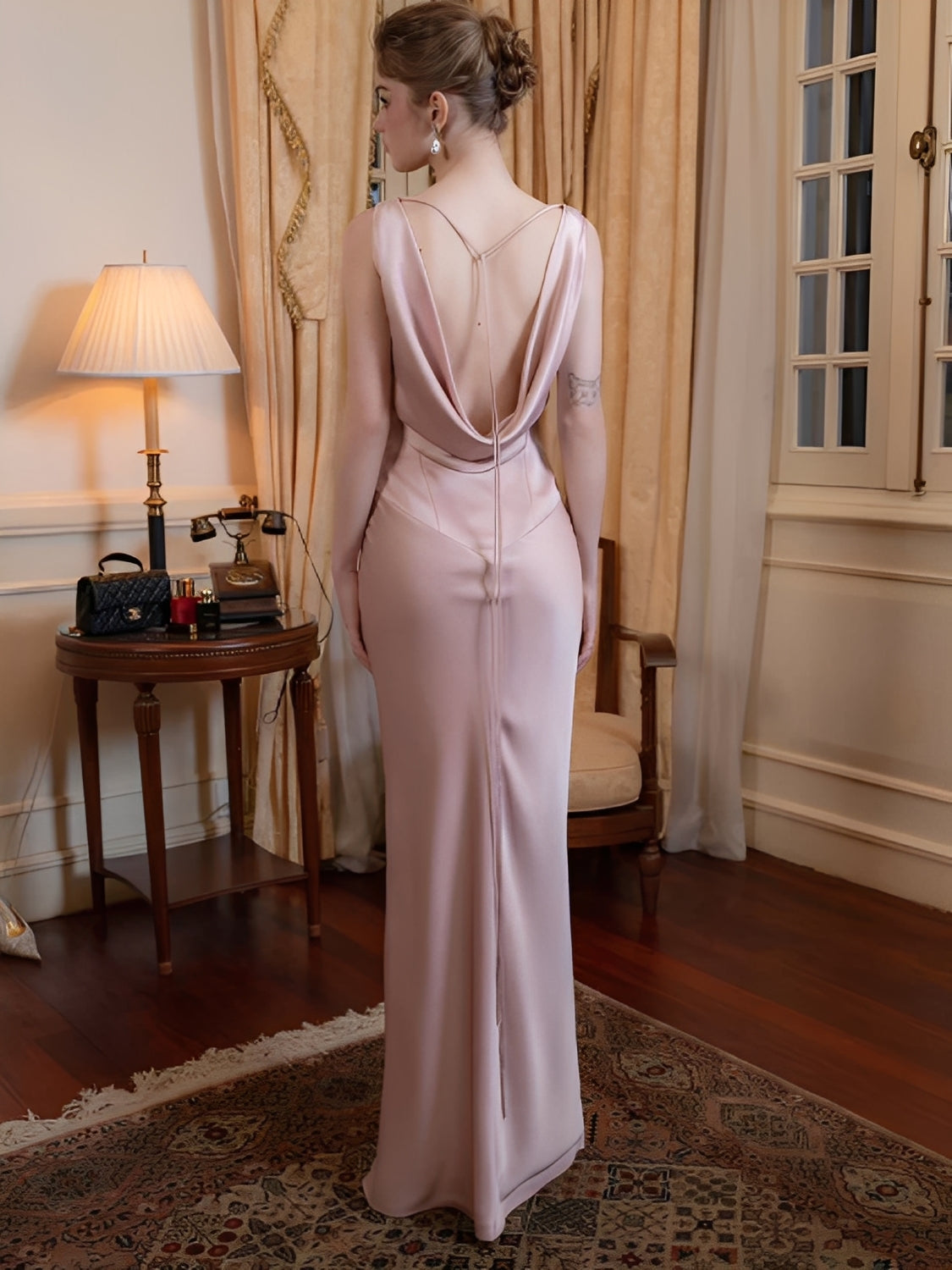 Vestido de Festa Longo Acetinado com Decote Drapeado e Costas Nuas – Selin