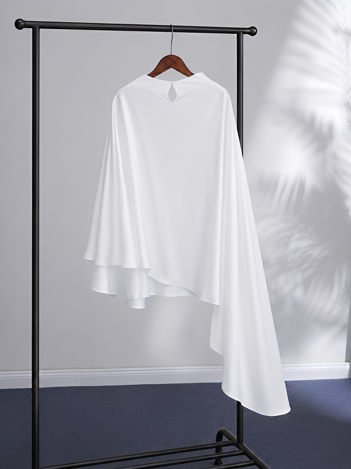 Conjunto com Blusa Assimétrica Estilo Capa e Calça Wide Leg - Estelle