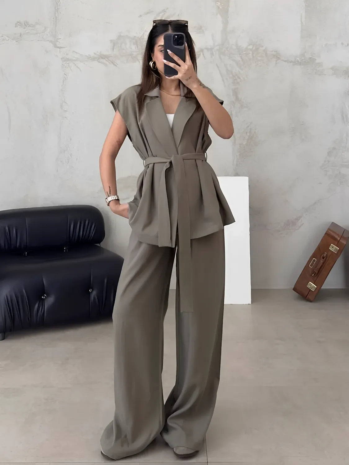 Conjunto Alfaiataria com Blusa de Amarração e Calça Pantalona - Dominique