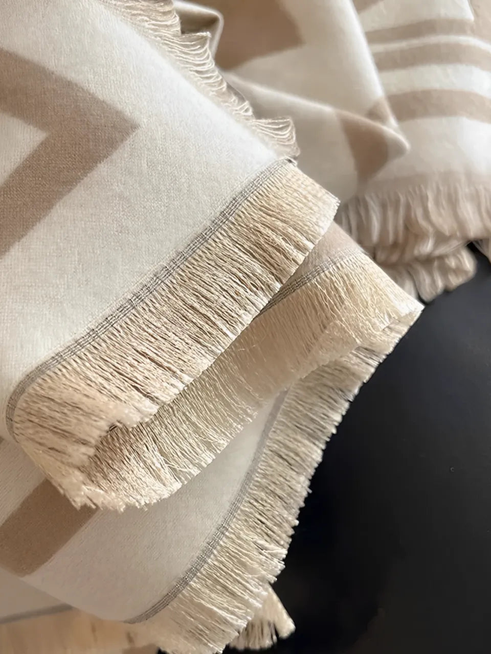 Cachecol Feminino em Caxemira com Estampa Floral - Rebeca