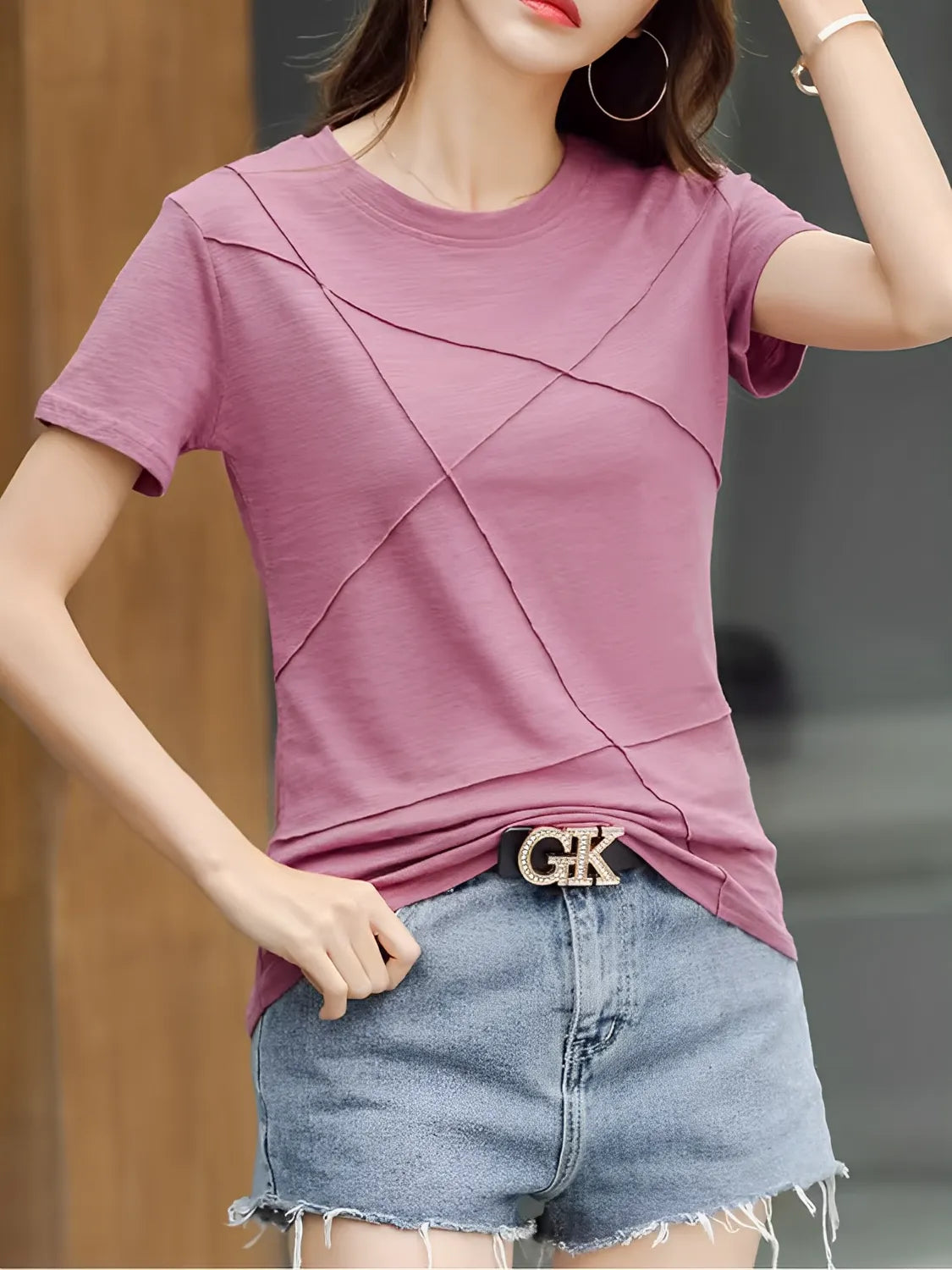 Blusa Básica com Relevo em Algodão e Decote Redondo – Lina