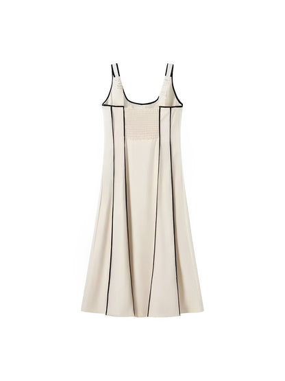 Vestido Feminino Midi com Decote Canoa e Listras em Relevo - Ariadne