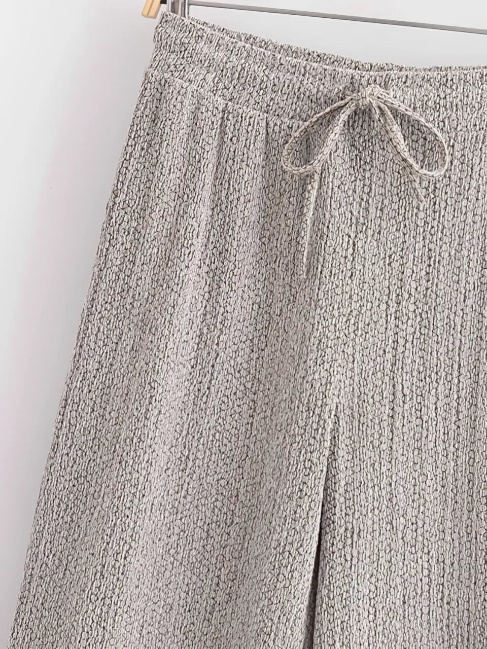 Conjunto Feminino Texturizado Blusa Ombro Caído e Calça Pantalona - Wendy