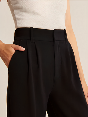 Calça Feminina de Alfaiataria Cintura Alta com Modelagem Wide Leg – Samira