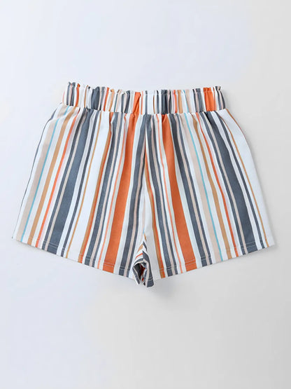 Short Feminino Listrado com Cintura Elástica e Bolsos - Marilia