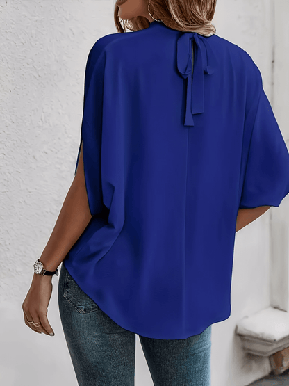 Blusa Feminina com Mangas Mocergo Vazadas e Gola Laço Amarração na Nuca - Catherine