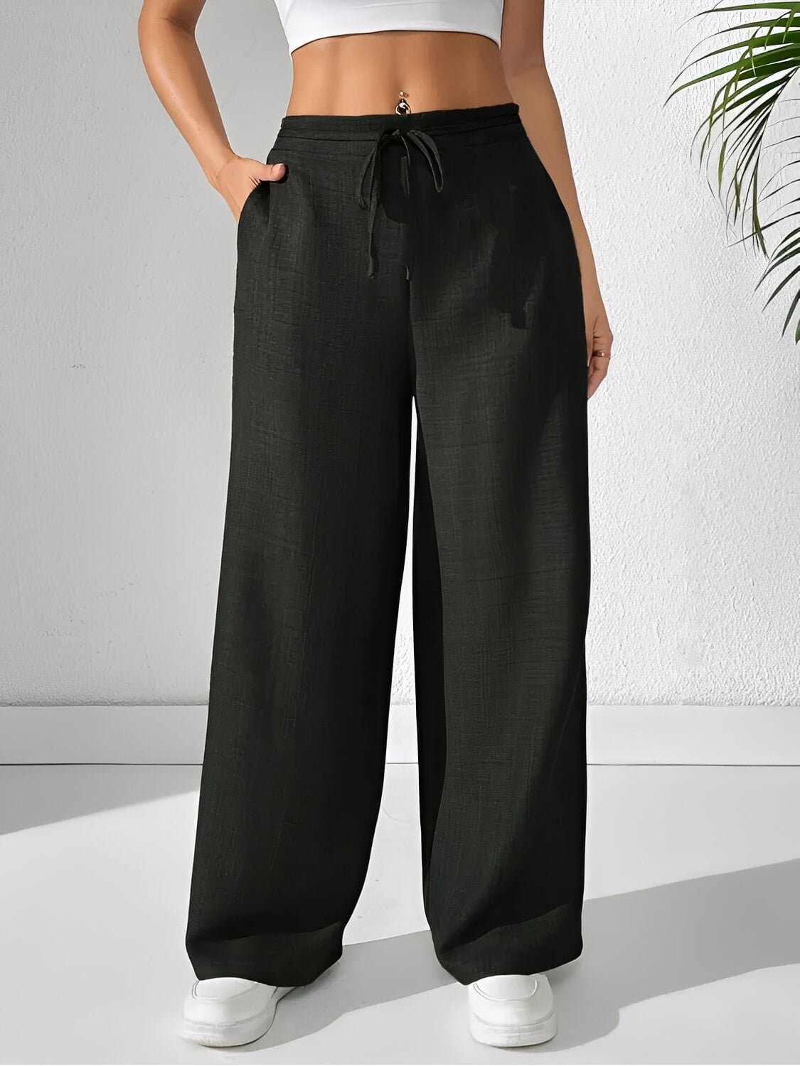 Calça Pantalona com Cintura Alta Elástica e Amarração Ajustável – Anya