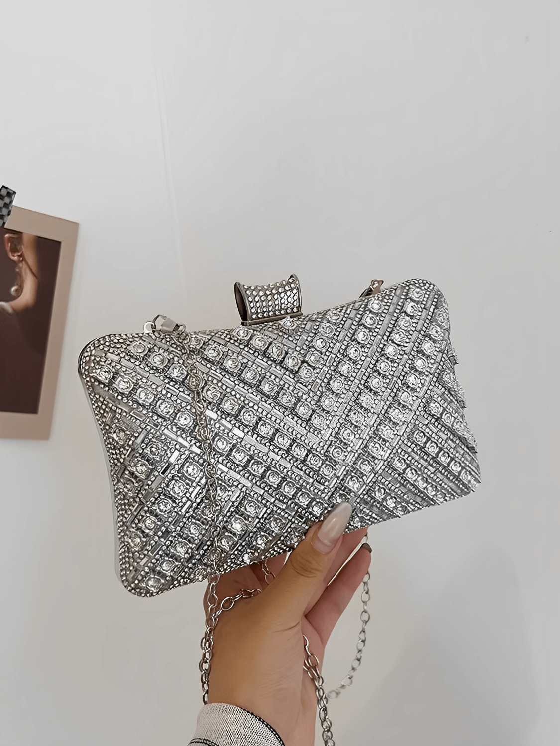 Bolsa Feminina Clutch Com Cristais e Alças Removíveis para Festa – Nayra