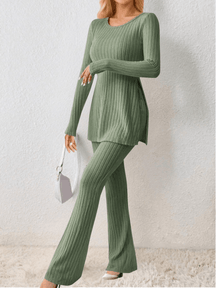 Conjunto Feminino em Tricô Canelado com Blusa Mullet Manga Longa com Fendas Laterais e Calça Flare com Cintura Alta Elástica - Sabrina [FRETE FULL]