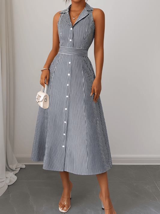Vestido Feminino Chemise Listrado Midi Sem Manga com Gola Polo Botões Perolados e Faixa na Cintura– Liliana