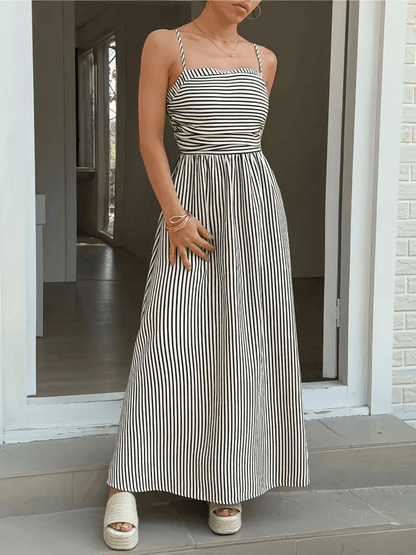 Vestido Feminino Maxi Listrado com Alças Finas Detalhe Franzido na Cintura e Elástico nas Costas – Molie