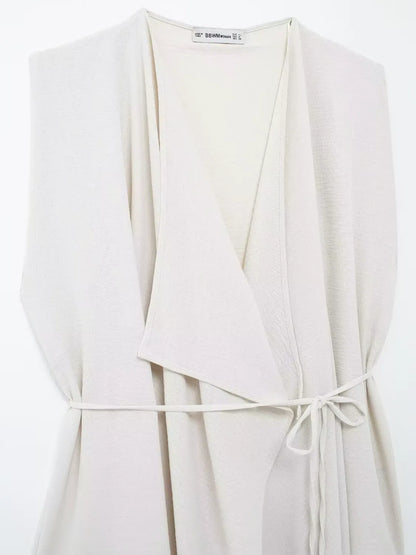Blusa Feminina Bainha Assimétrica com Decote em V e Cinto de Cordão Ajustável - Serena