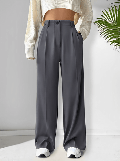 Calça Feminina Alfaiataria Modelagem Wide Leg com Bolsos Funcionais Pregas e Cintura Alta – Adelina