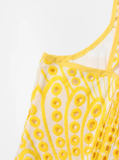 Vestido Feminino Midi de Laise com Babados e Elástico nas Costas - Marina