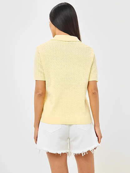 Blusa Feminina em Viscose Texturizada com Gola Polo e Decote com Botões Frontais - Tábata