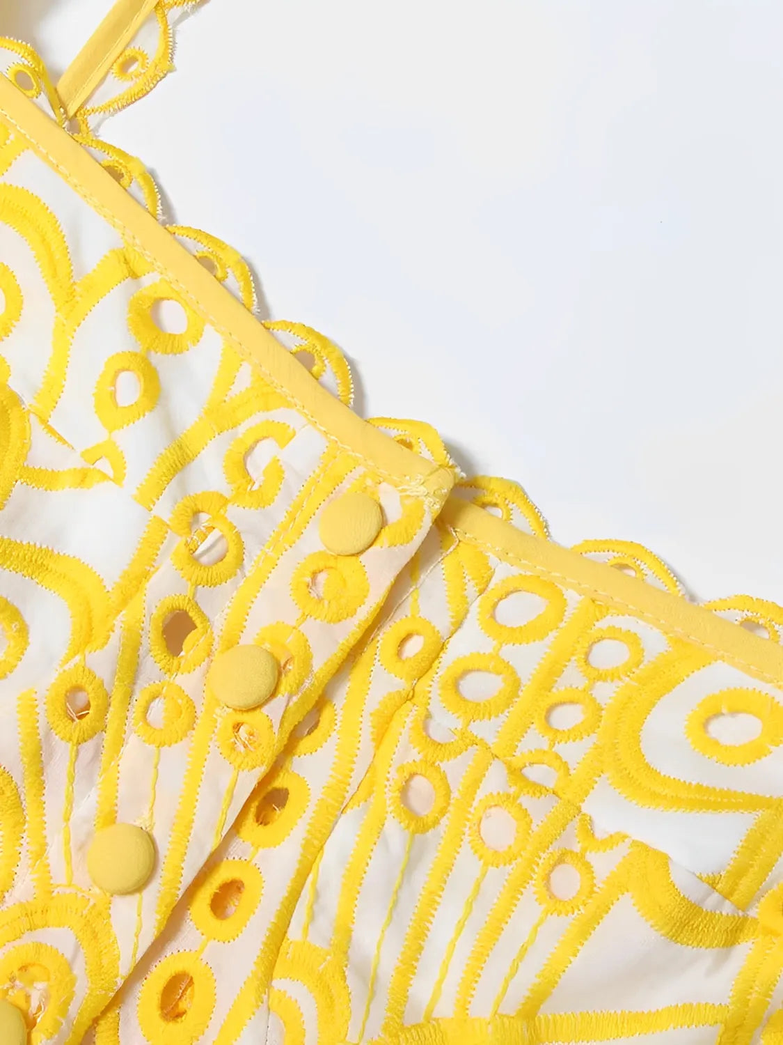 Vestido Midi de Laise com Babados Delicados e Elástico nas Costas – Marina [FRETE FULL]