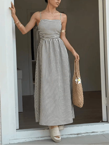 Vestido Feminino Maxi Listrado com Alças Finas Detalhe Franzido na Cintura e Elástico nas Costas – Molie