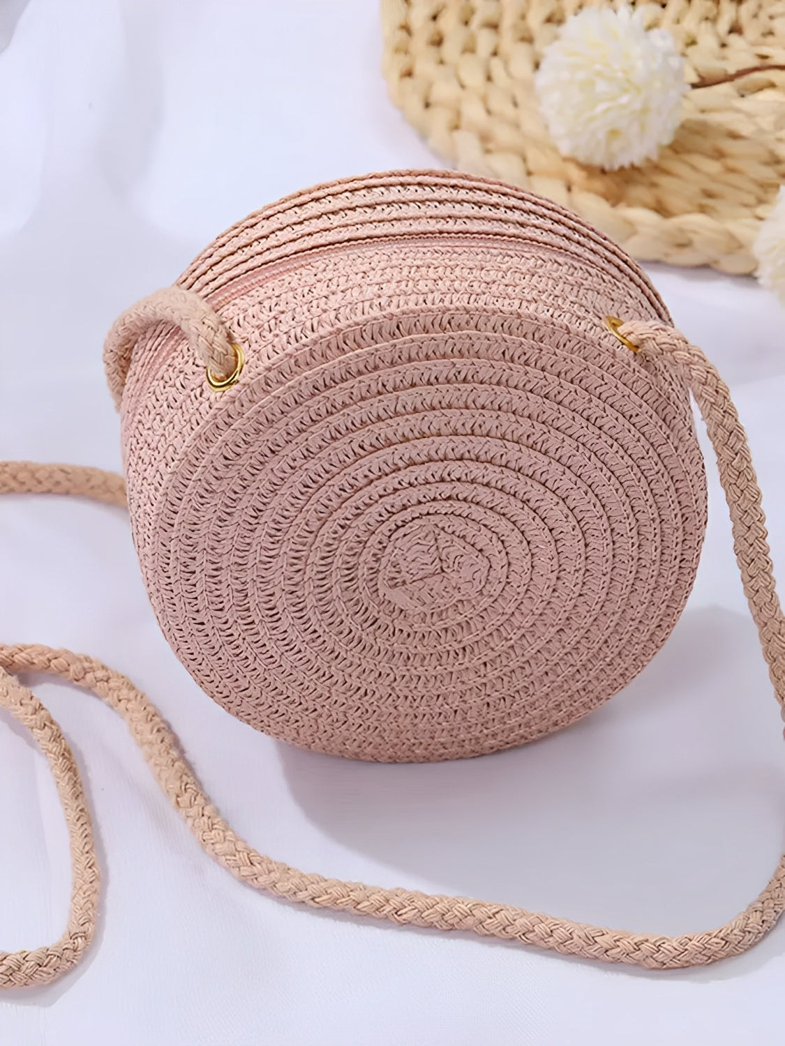 Bolsa Redonda Transversal em Palha com Alça de Corda e Zíper – Aurora