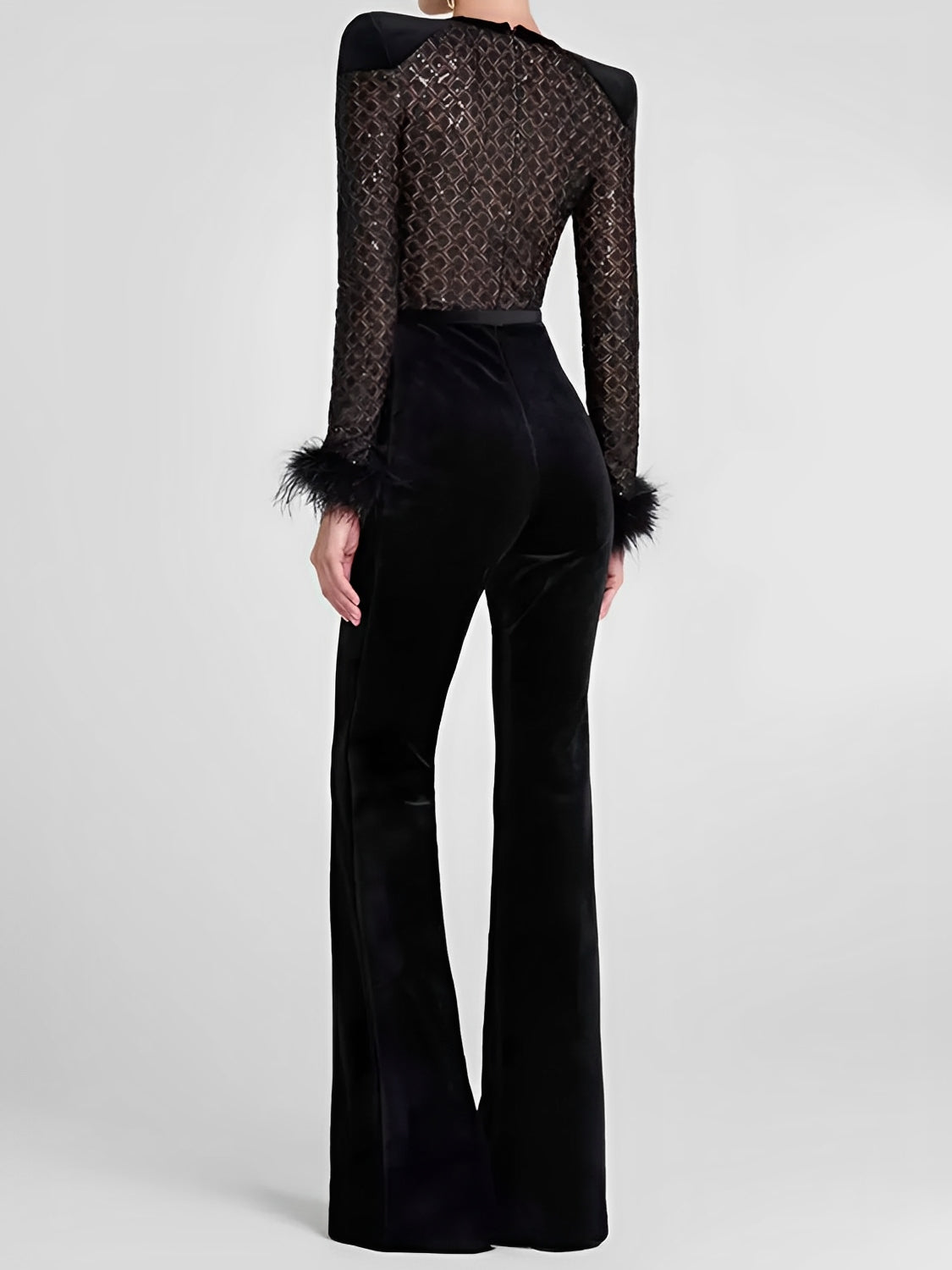 Macacão de Renda com Lantejoulas Plumas e Calça Flare de Veludo - Noir [FRETE FULL]