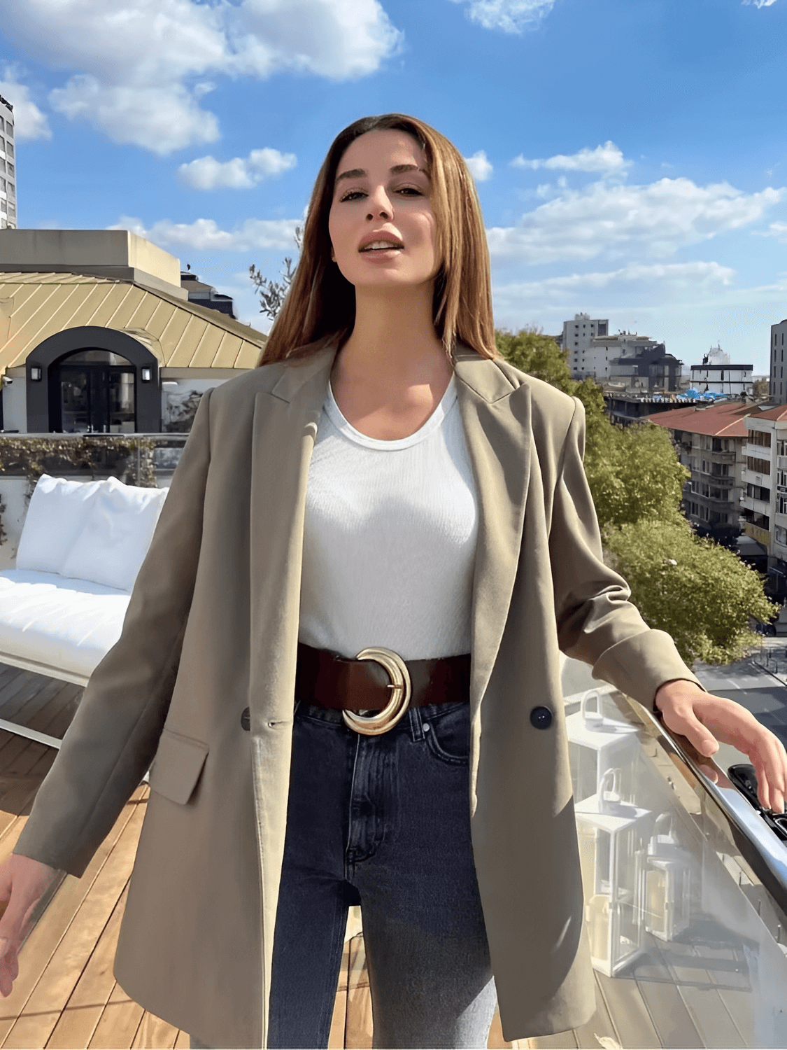 Blazer Alfaiataria Lapela Marcante e Botões Duplos – Ayana