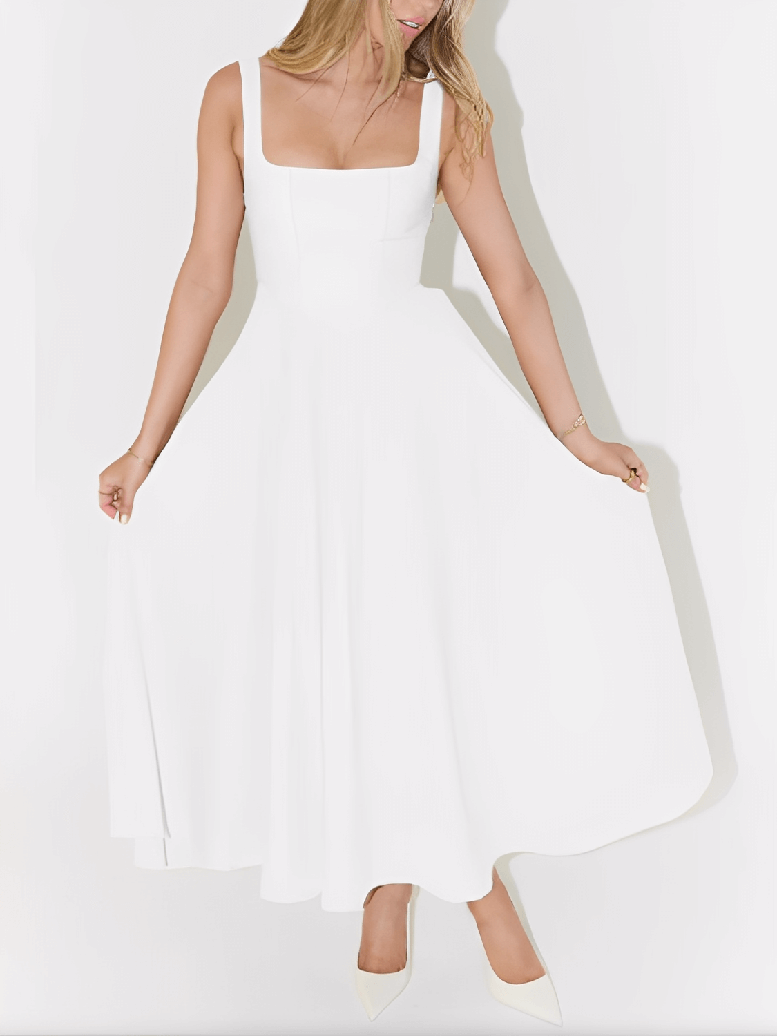 Vestido Feminino Longo Modelagem Evasê com Corset Estruturado de Alças Largas Decote Quadrado e Saia Fluida - Luciene