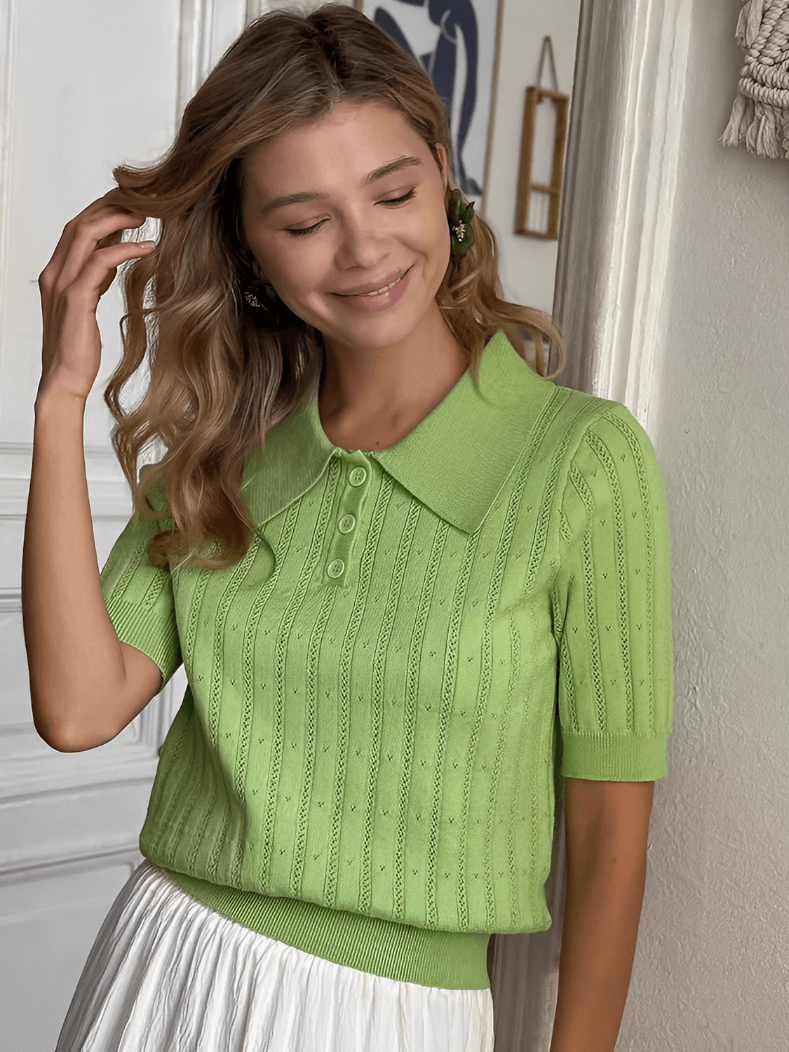 Blusa Feminina em Tricô Gola Polo com Costura em Relevo e Decote com Botões – Lily