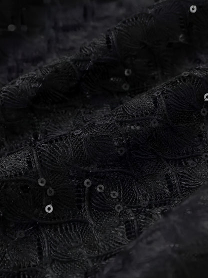 Macacão Feminino de Renda com Lantejoulas Ombreira e Punhos de Plumas e Calça Flare de Veludo - Noir