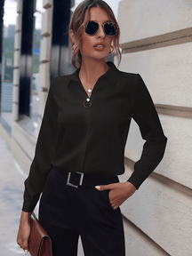 Camisa em Chiffon com Gola Lapela e Broche Perolado - Gladys [FRETE FULL]