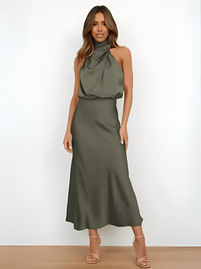 Vestido Feminino Midi Acetinado com Modelagem Acinturada Gola Alta e Detalhe Drapeado Elegante  – Rayca