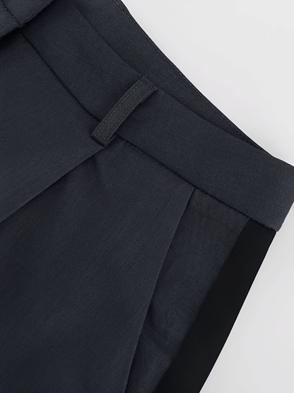 Conjunto Feminino em Alfaiataria com Blazer Oversized Trespassado Calça Pantalona  Cintura Elástica e Listra Lateral– Damares