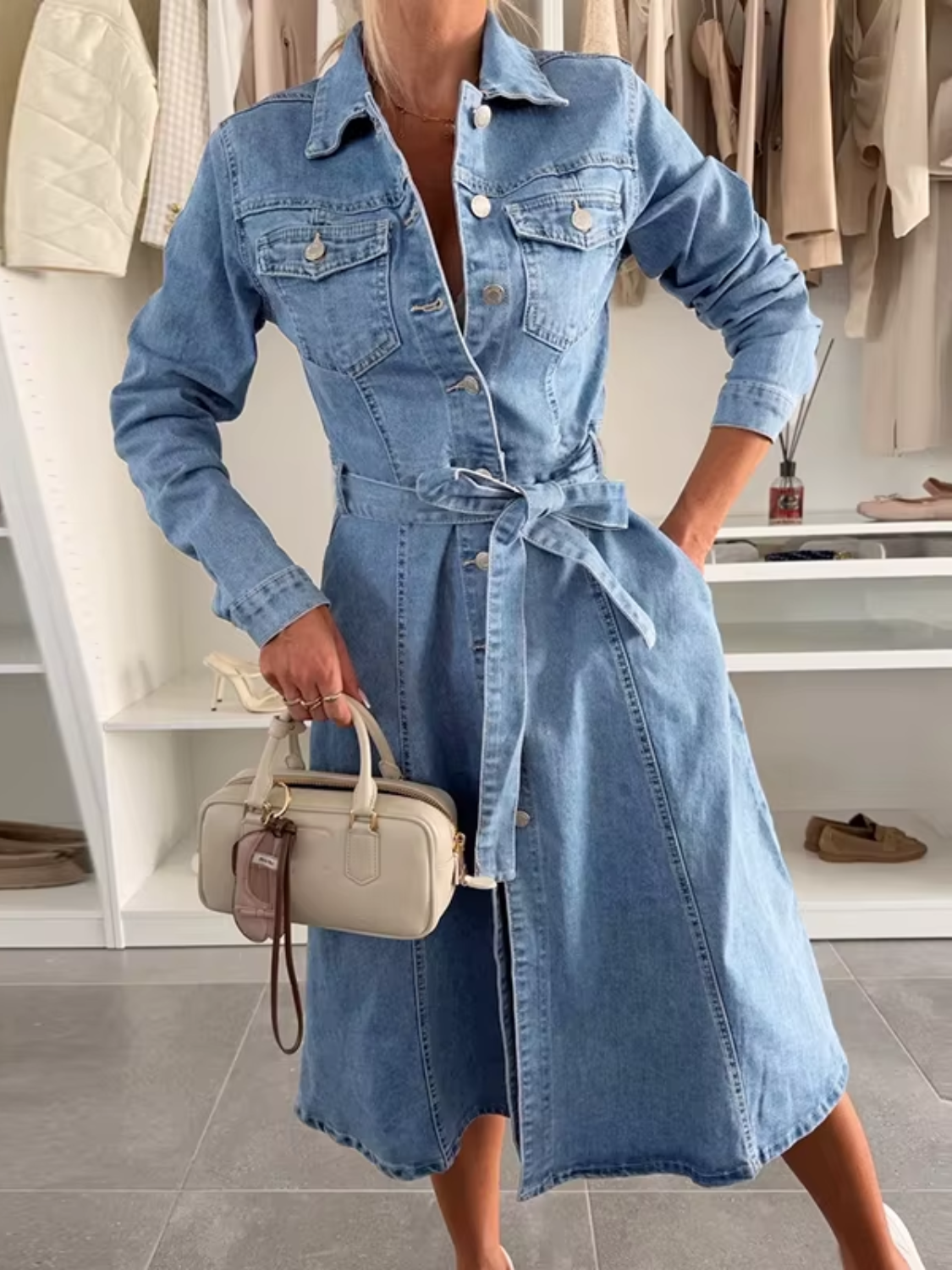 Vestido Feminino Jeans Modelos Midi Chemise com Gola Polo e Cinto-Faixa na Cintura - Nadia