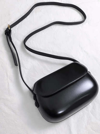Bolsa Feminina em Couro PU com Design Arredondado Fecho Magnético e Alça Regulável – Odete