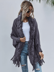 Cardigan de Tricô com Gola Peluciada e Franjas  – Viviane