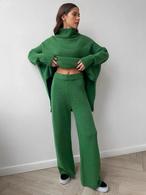 Conjunto de Tricô com Suéter Mullet Gola Alta e Calça Pantalona - Melanie [FRETE FULL]
