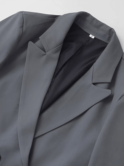 Blazer Feminino Alfaiataria Clássica com Lapela Marcante Botões Duplos Trespassado e Bolsos Decorativos – Ayana