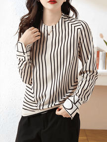Camisa com Design Geométrico em Listras e Punhos com Botões - Leah