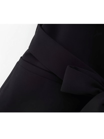 Conjunto Feminino em Alfaiataria com Colete Alongado e Acinturado por Faixa e Calça Reta de Cintura Alta - Sabine