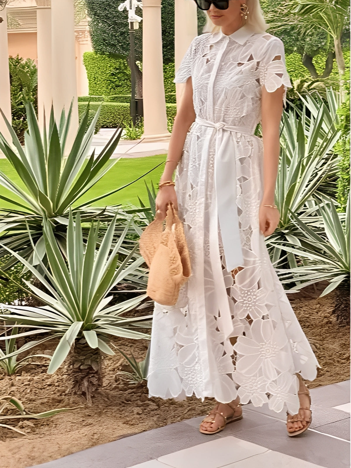 Vestido Feminino Longo com Mangas Curtas de Renda com Patchwork Floral Vazado e Faixa-Cinto – Edith