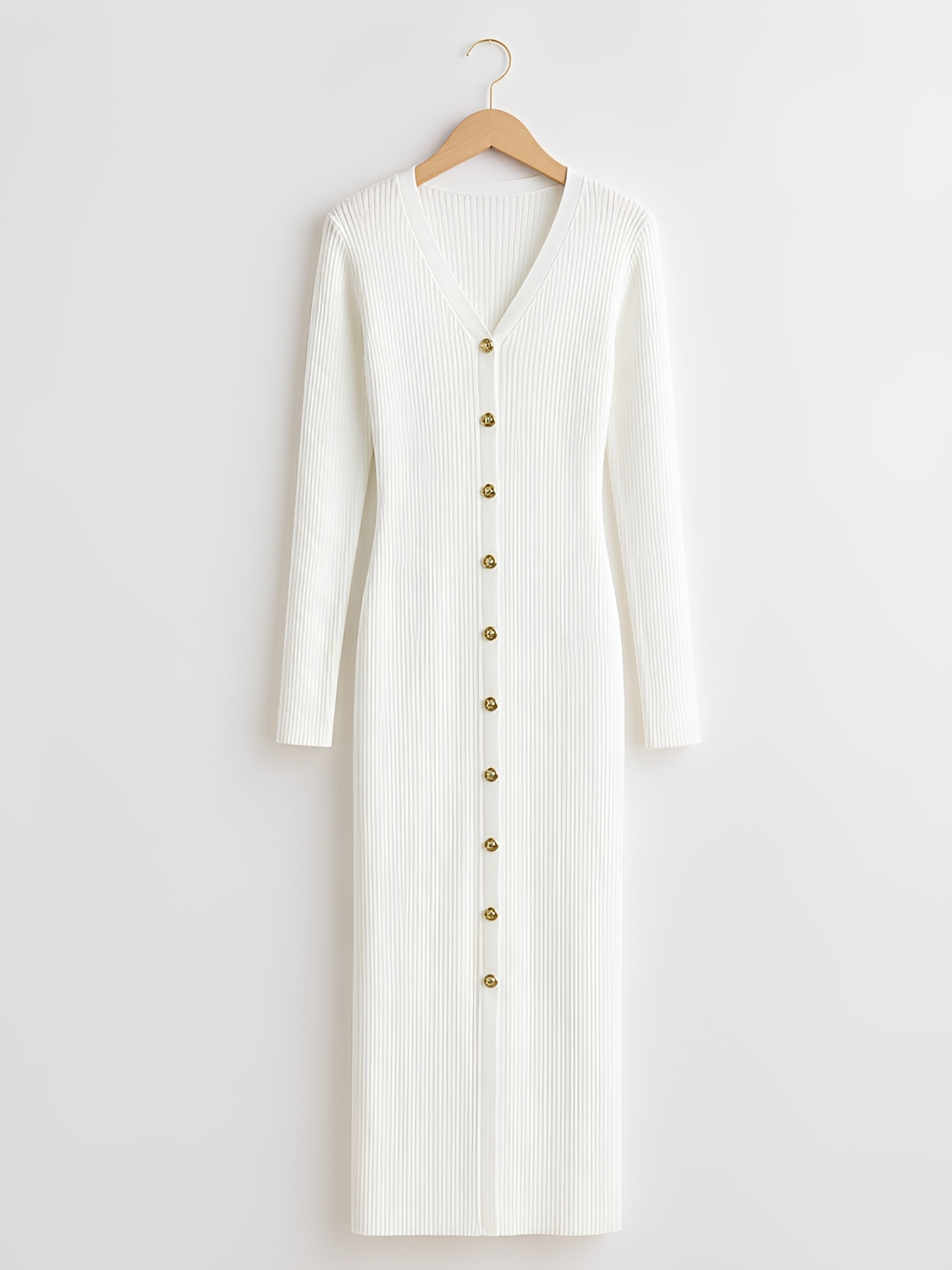 Vestido Midi Canelado Manga Longa com Decote V e Botões Frontais - Iracema