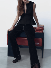Blusa Feminina Peplum Estruturada com Decote V e Zíper Frontal - Cricia [FRETE FULL]