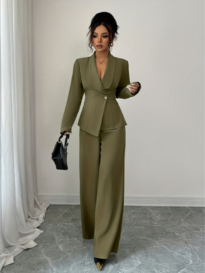 Conjunto Alfaiataria com Blazer Peplum Acinturado e Calça Pantalona- Loreta